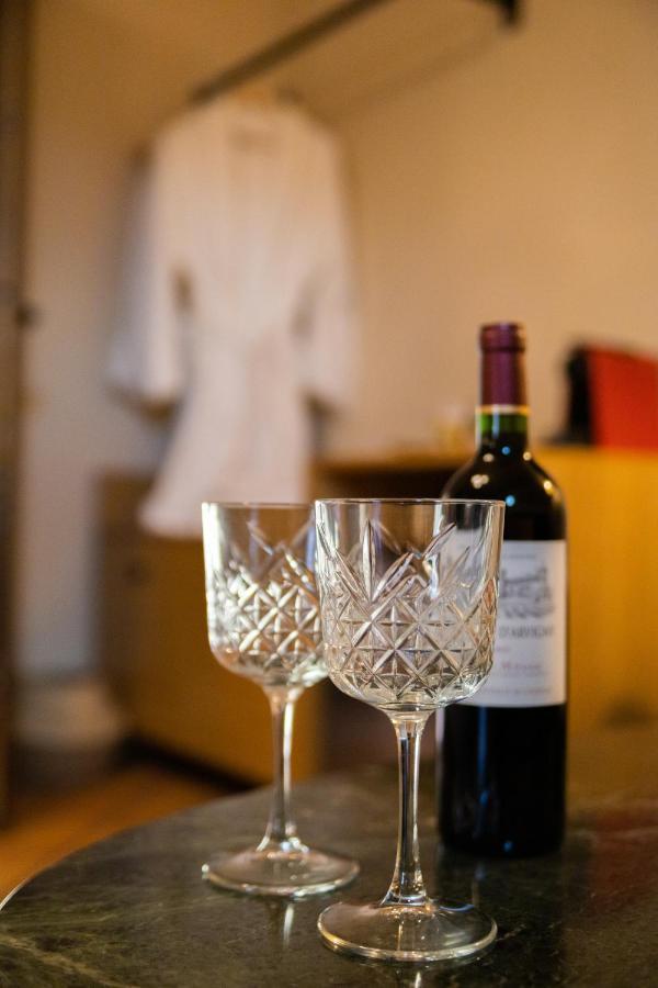 April Luxury Suites (Adults Only) Rhodes City Bagian luar foto