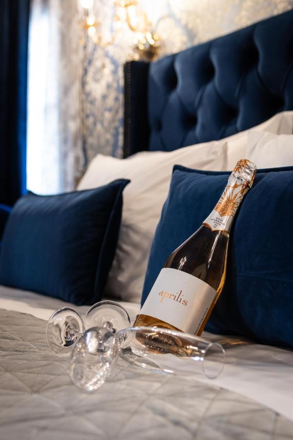 April Luxury Suites (Adults Only) Rhodes City Bagian luar foto