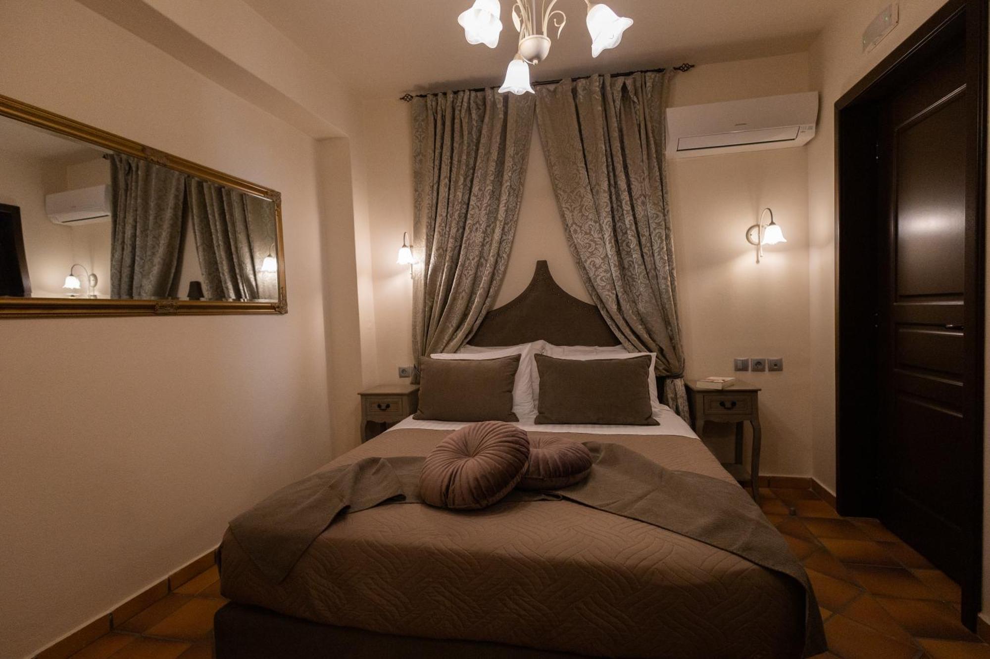 April Luxury Suites (Adults Only) Rhodes City Ruang foto